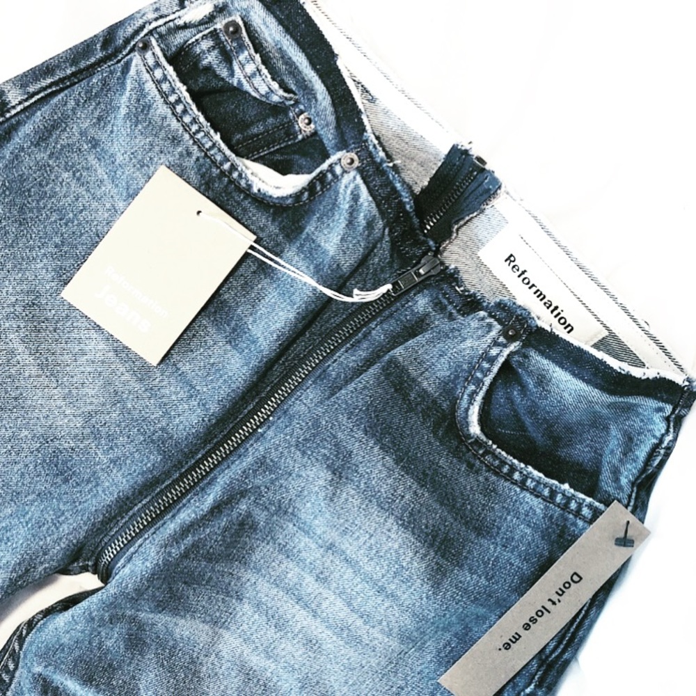 REFORMATION CROPPED ZIPPER JEANS